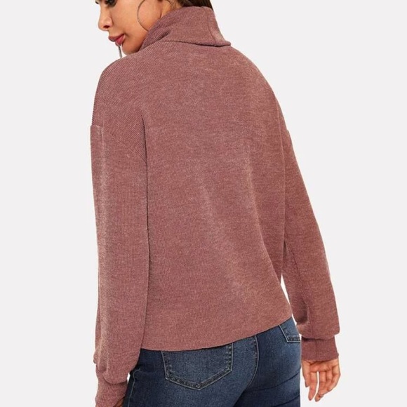 Pink Turtle Neck - Picture 2 of 4